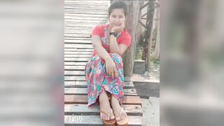 ရေချိုးပြတဲ့စော်လေး @