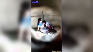 ဖက်တီးမလေးကိုဆွဲ ချောင်းရိုက်