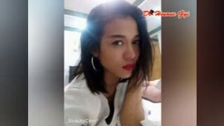ဥပါစုပ်ပေးတဲ့မြန်မာမ