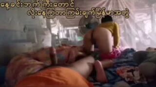 နေ့ခင်းဘက်ကြီး လိုးနေကြတာကြမ်းချက်