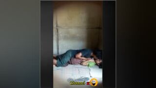 စော်လေးကို  ချော့နေတာ စော်လေးကမပေးဘူး