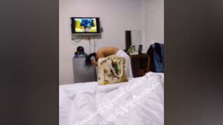 မောင်လုပ်တာ ကြိုက်တယ် ဆိုတဲ့ မမကြီး ...