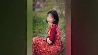 အငုံးလေးရဲ့‌စဖုတ်နီတာရဲလေး