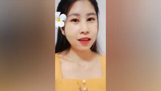 မြန်မာမလေးကိုယ်တိုင်ရိုက်တာနော် စော်လေးကချစ်စရာလေးကွာ..ရှယ်လန်း