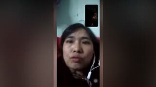 ဘဲနဲ့ချက်တဲ့မြန်မာမလေး