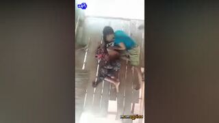 ဇရပ်ပေါ်မှာဆွဲ ကိုယ်တိုင်ရိုက်လေး