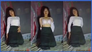 အ‌ဖြူအစိမ်းလေးနဲ့ဆရာမ