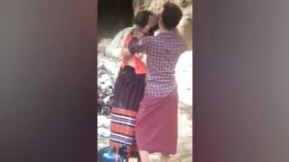 စော်လေးသဘောမတူတာကိုတက်ကျုံးတဲ့ကောင် 1