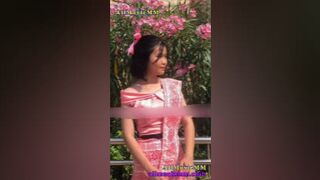 သခွားသီးနဲ့ လန်ထွက်နေတာဘဲဟ