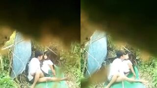 အိမ်ကခိုင်းတာကတနေရာ ရောက်နေတာကတောတိုး