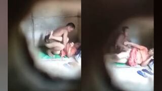 စျေးသွားဝယ်တဲ့အန်တီကြီးကိုဆွဲစား